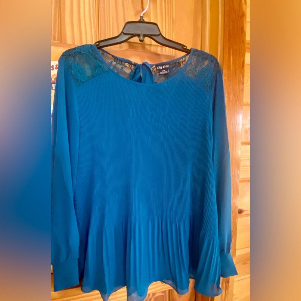 NWT City Chic Teal Lace Detail Blouse